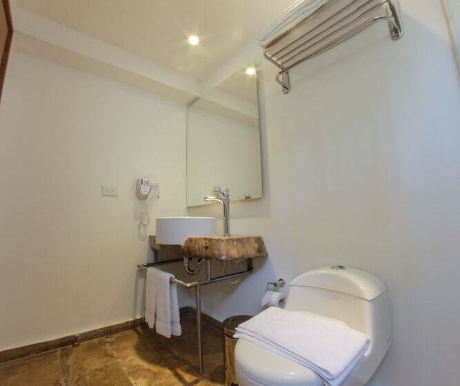 سوییت, Royal Garden Hotel Boutique