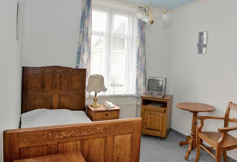 חדר סטנדרט יחיד, Pension Josef