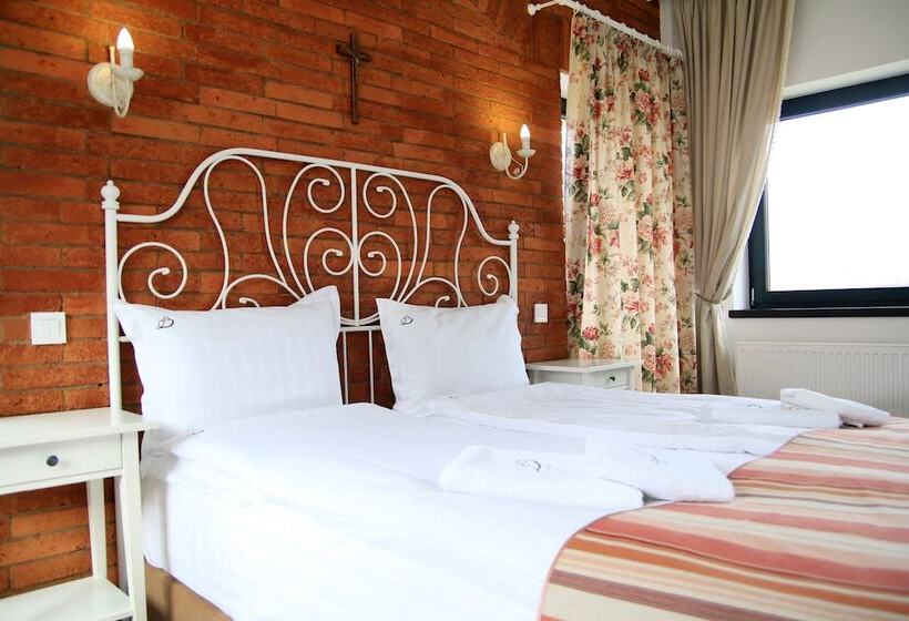 اتاق استاندارد, Conacul Bratescu