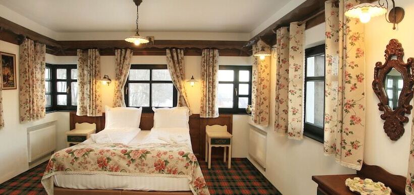 اتاق استاندارد, Conacul Bratescu