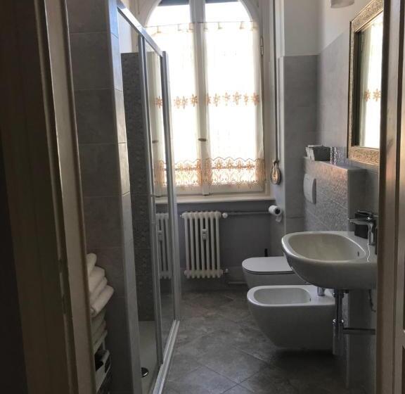 Chambre Quadruple Standard, B&b Borghi