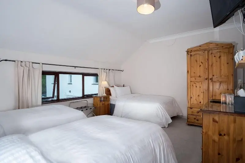 スタンダードトリプルルーム, Woodside Lodge Accomodation
