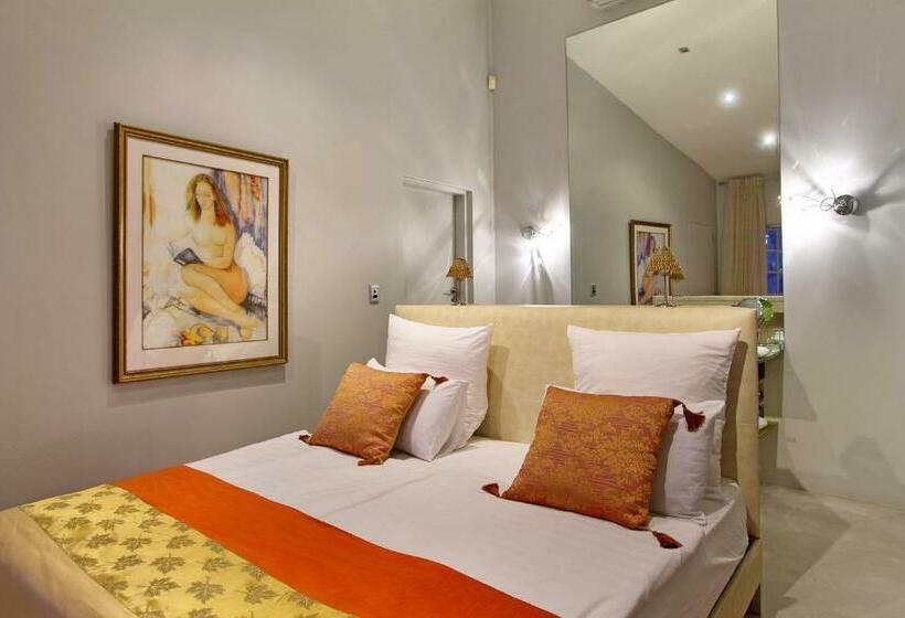 スイート, Days At Sea Beach Lodge