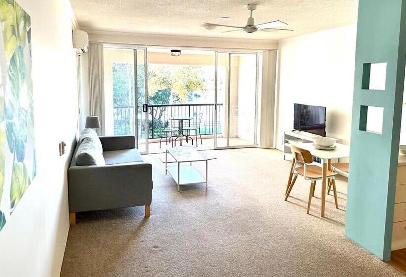 דירת חדר, Goldsborough Place Apartments