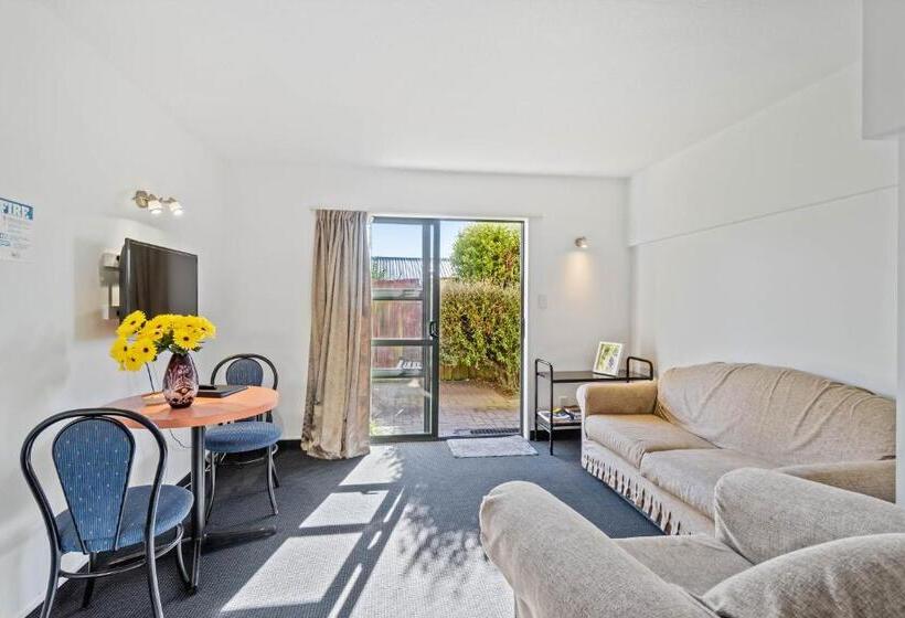 דירת חדר בקומת קרקע, Ascot Vale Motor Lodge