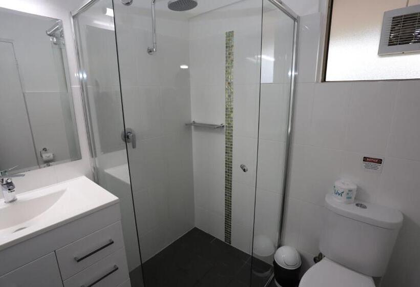 Номер Deluxe Кровать Куин, Sleepy Hill Motor Inn