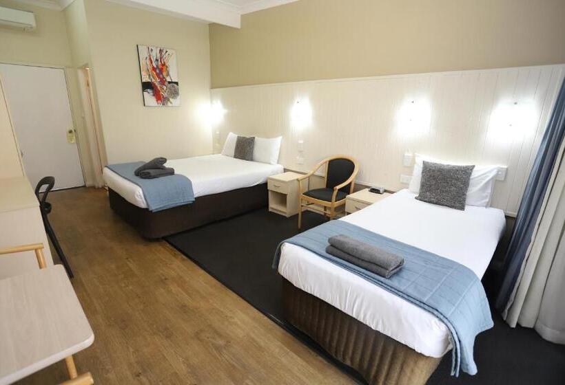 Номер Стандарт, Sleepy Hill Motor Inn