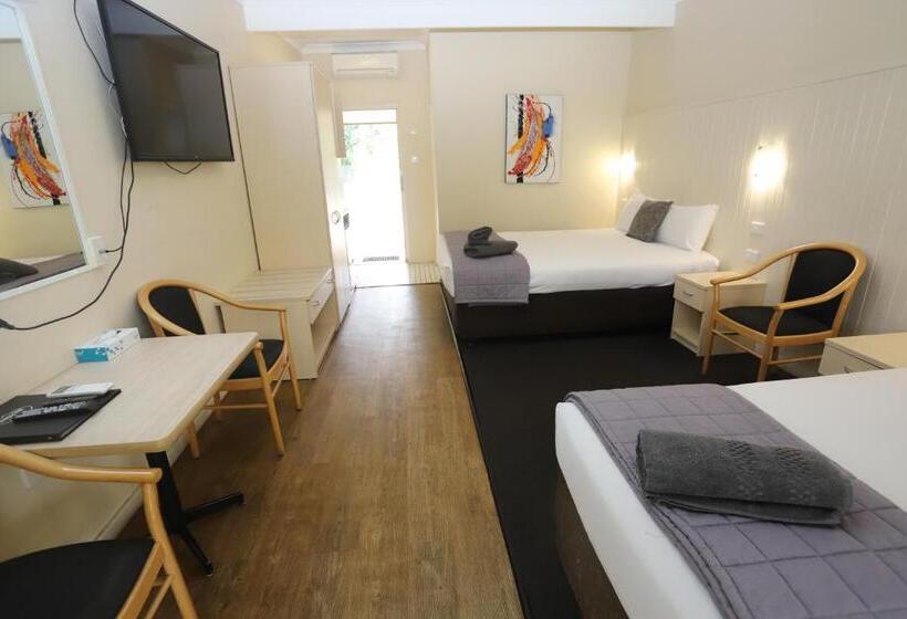 Номер Стандарт, Sleepy Hill Motor Inn