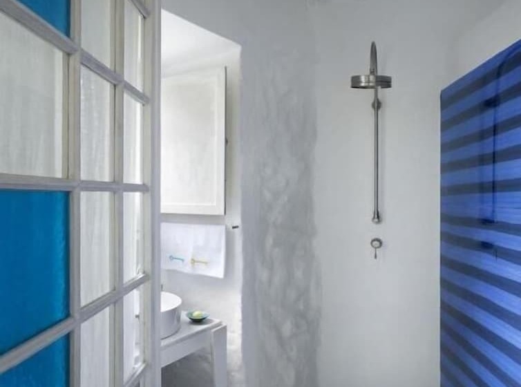 スタンダードルーム, Capri Suite