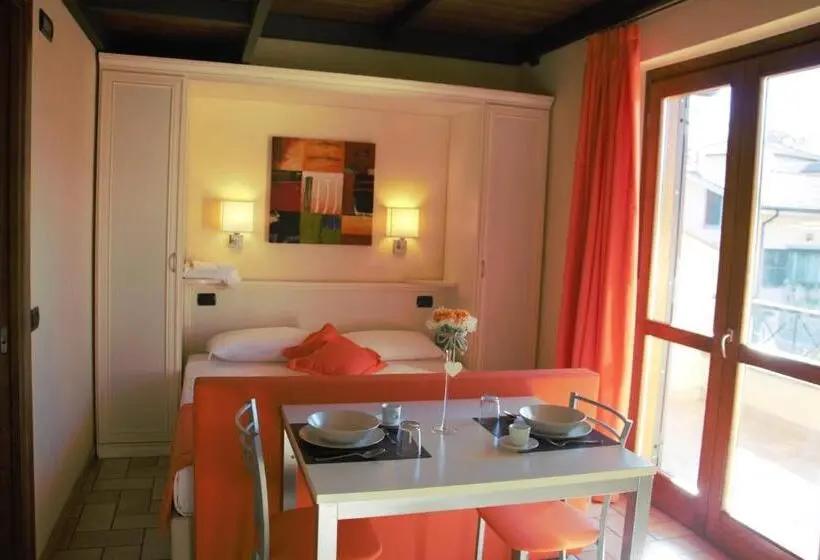 Duplex Rum, Borgo Castel Savelli
