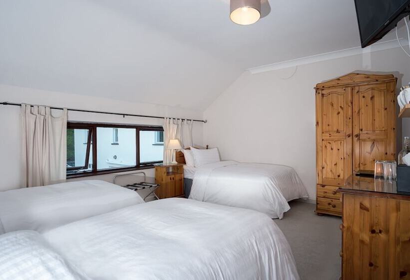 חדר סטנדרט לשלושה, Woodside Lodge Accomodation