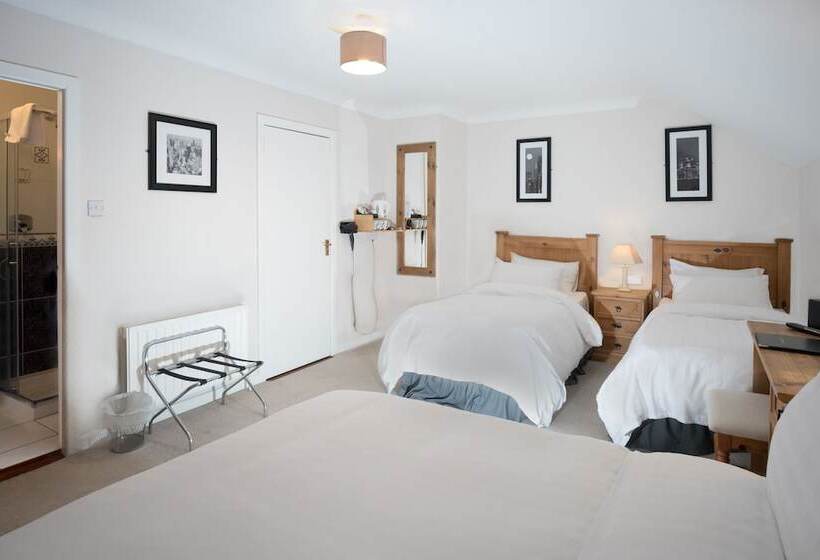 חדר משפחתי, Woodside Lodge Accomodation