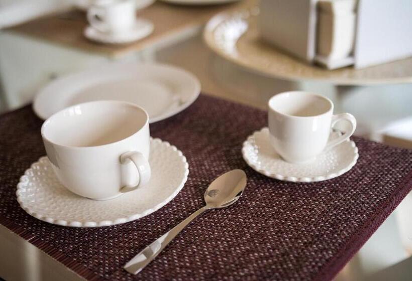 سوییت سوپریور, 4b B&b