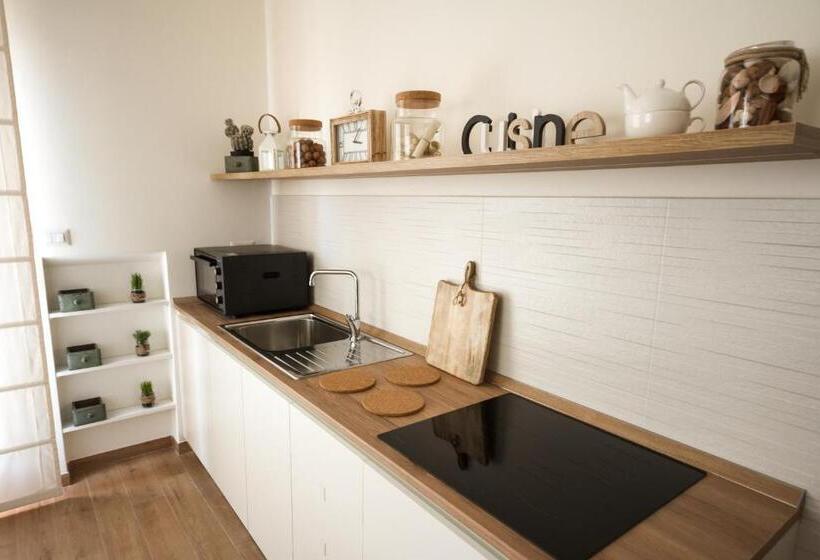 سوییت سوپریور, 4b B&b