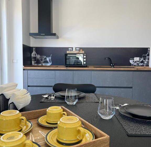 سوییت اجرایی, 4b B&b