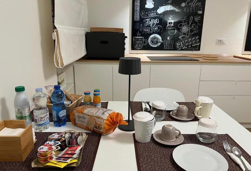 سوییت لوکس, 4b B&b