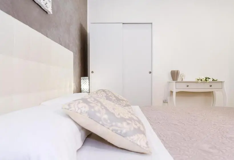 Standard-huone, Il Lilium