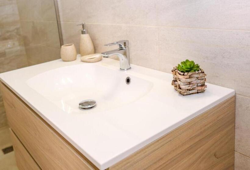 Háromágyas Standard Szoba, Il Lilium