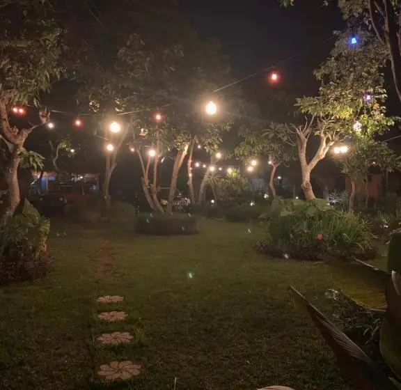 ファミリールーム, Batur Sunrise Guesthouse