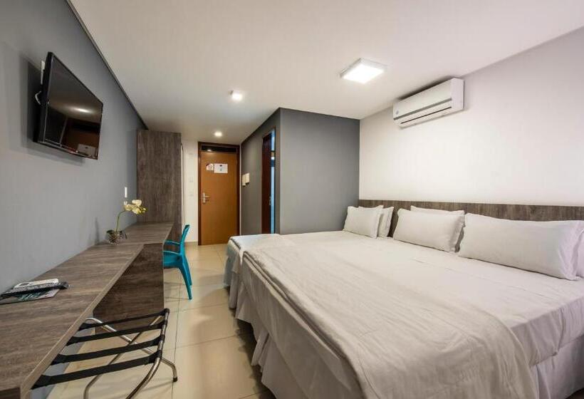 スタンダードトリプルルーム, Mais1