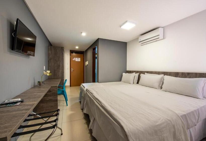 スタンダードトリプルルーム, Mais1