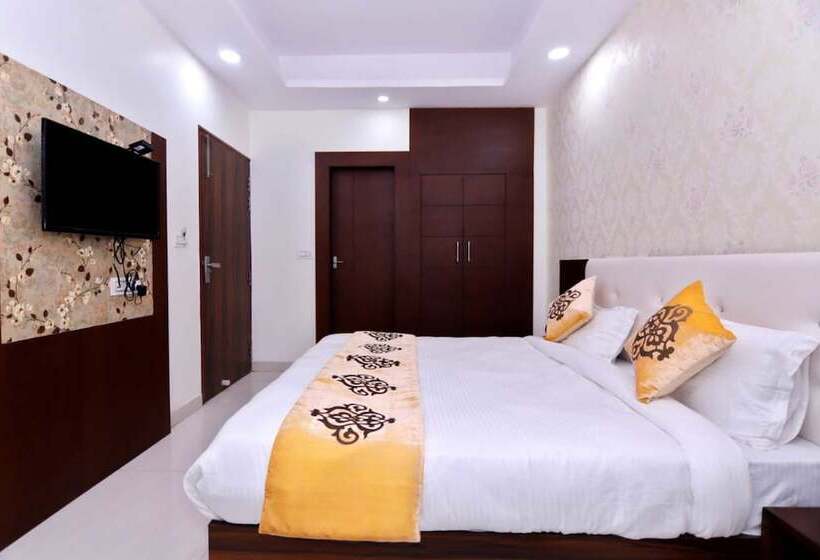 غرفة تنفيذية, Shivaay