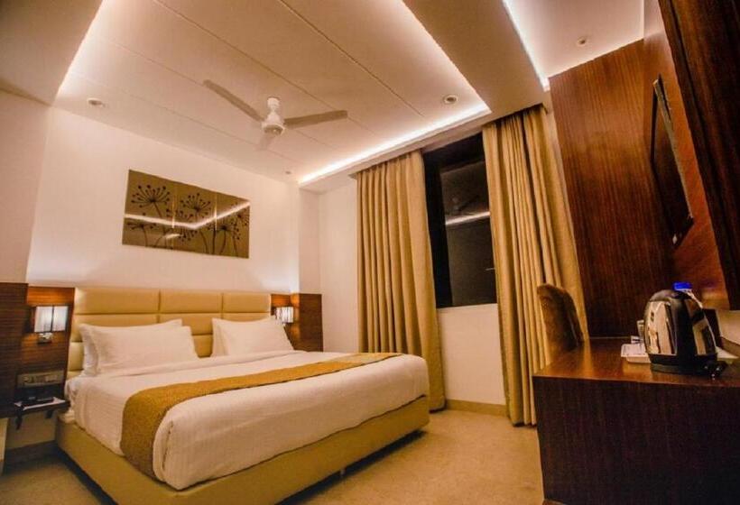 Номер Deluxe, Ten Square, India