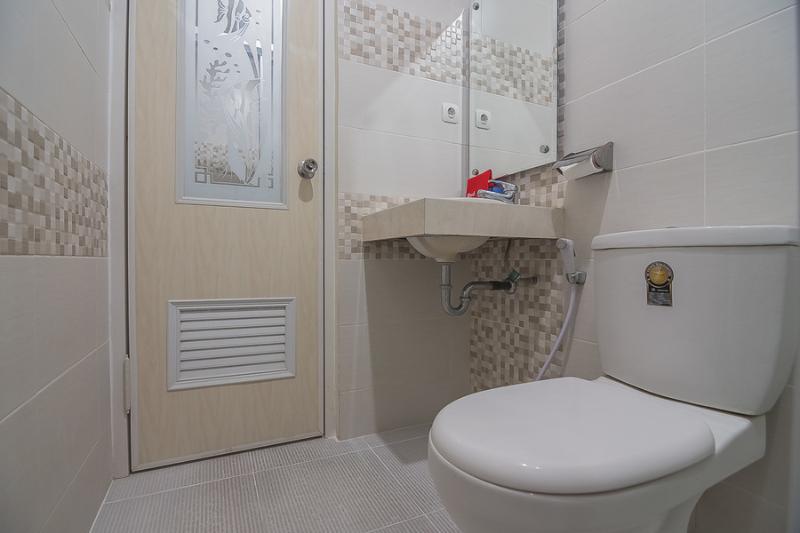 Номер Стандарт, Reddoorz Near Mt Haryono Semarang