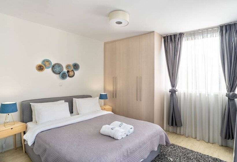 Апартаменты 2 Спальни, Athens Morum City Apartments