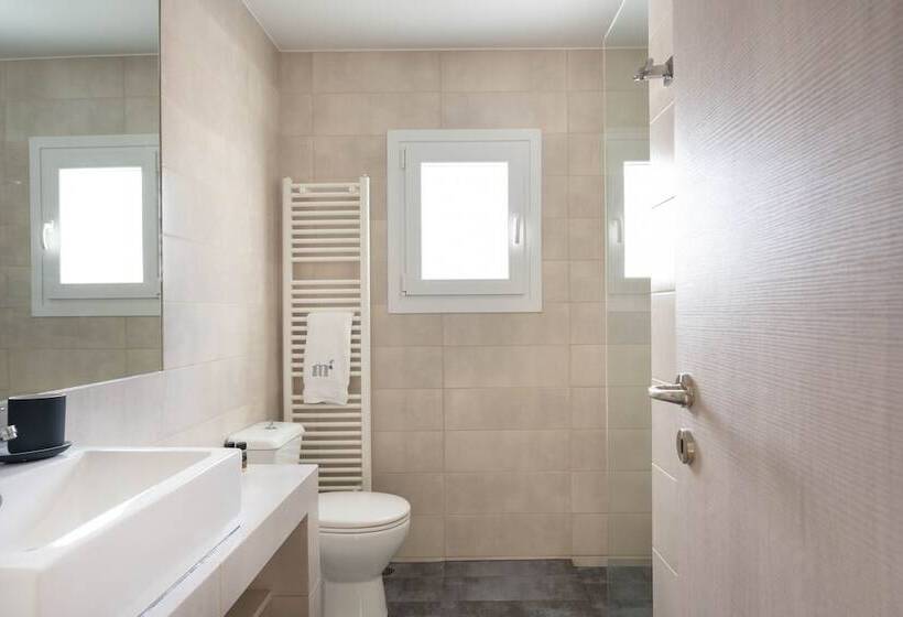 2 Bedroom Apartment, Athens Morum City Apartments