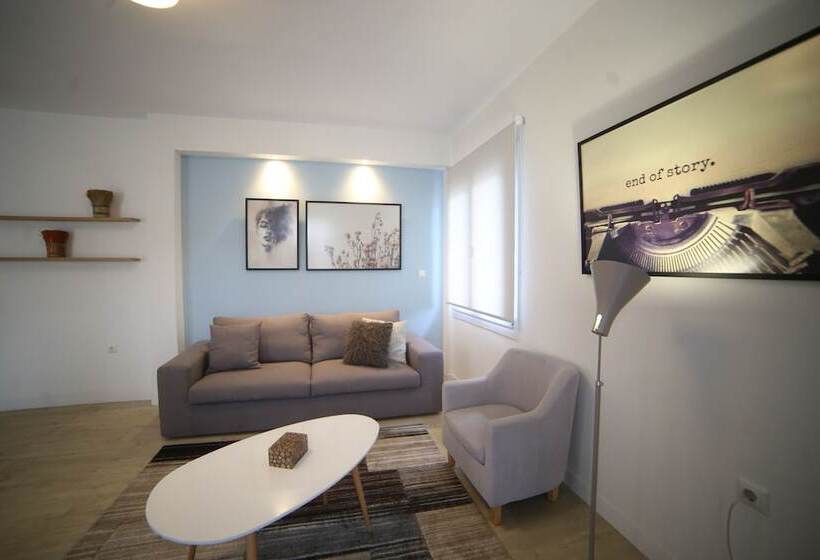 Апартаменты 3 Спальни, Athens Morum City Apartments