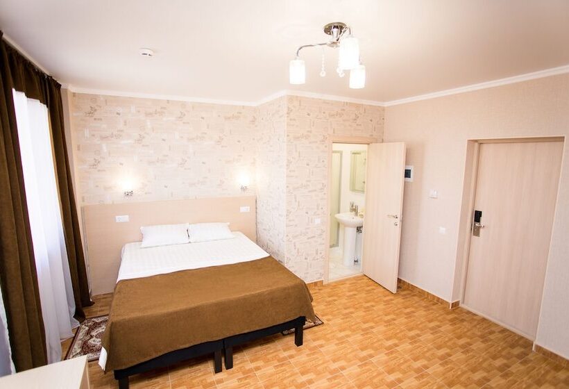 4인용 스탠다드 룸, Alfa Summer