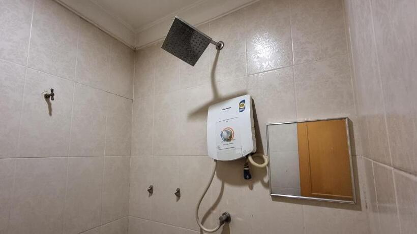 デラックスルーム, Amani