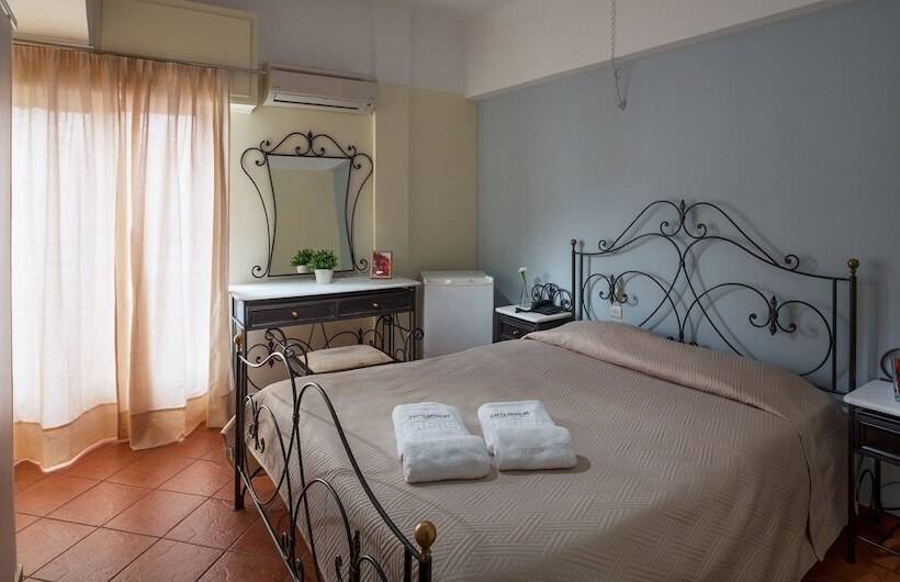 اتاق استاندارد, Artemision