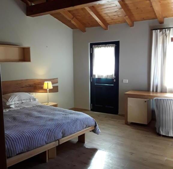 חדר סטנדרט, Sostio A Levante