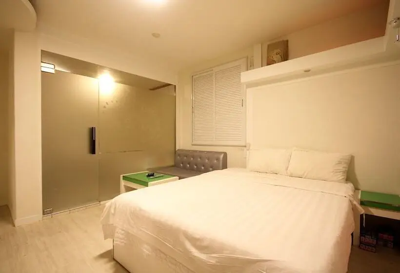 スタンダードルーム, Jeonju Cherevill Motel