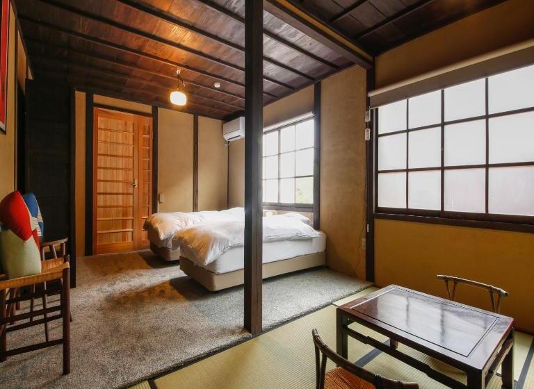 Номер Стандарт, Kariya Ryokan Q