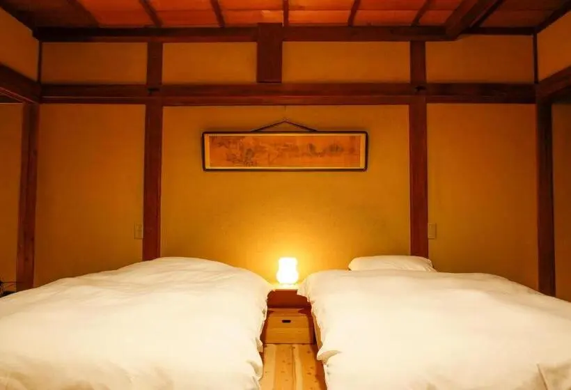 スイート, Kariya Ryokan Q