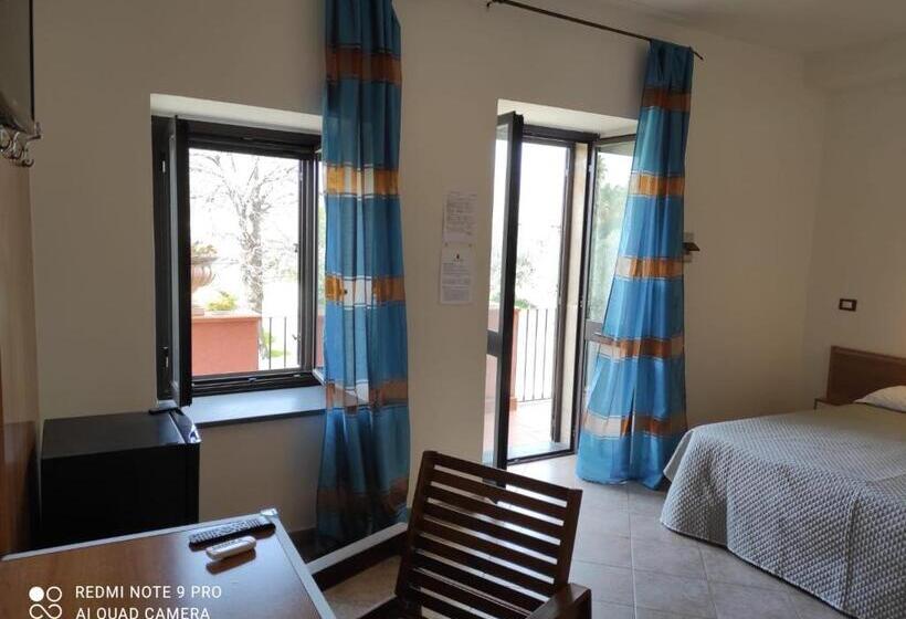 Quarto Estandar Vista Montanha, Agriturismo Dell'etna