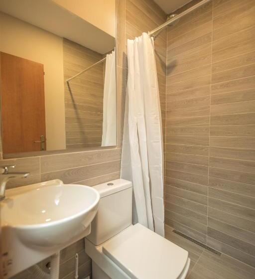 이코노미 룸, Mosaic Home