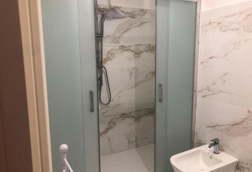 Chambre Standard, Beauty House