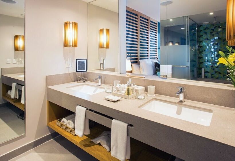Junior Suite met Uitzicht, Dreams Natura Resort & Spa  All Inclusive