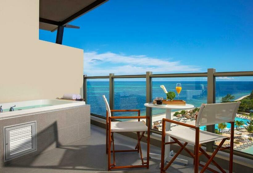 Junior Suite Club mit Meerblick, Dreams Natura Resort & Spa  All Inclusive