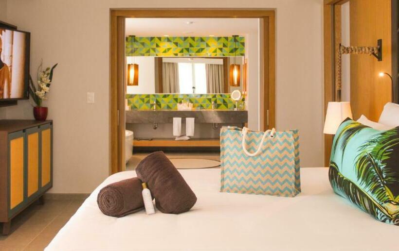 סוויטת קלאב עם נוף לים, Dreams Natura Resort & Spa All Inclusive