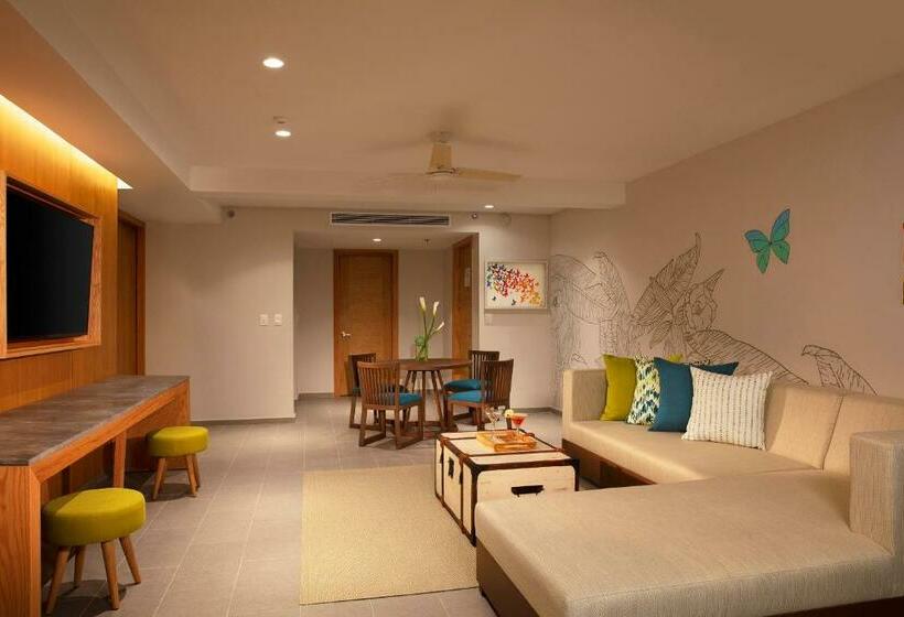 סוויטת מאסטר נוף לים, Dreams Natura Resort & Spa All Inclusive