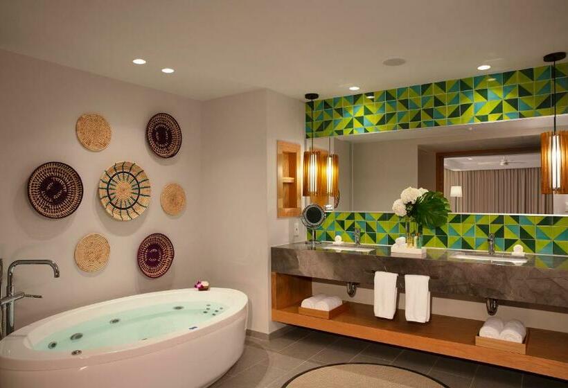 סוויטת קלאב, Dreams Natura Resort & Spa All Inclusive