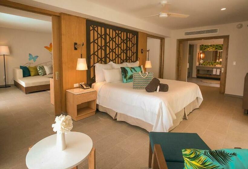 Club Suite, Dreams Natura Resort & Spa  All Inclusive