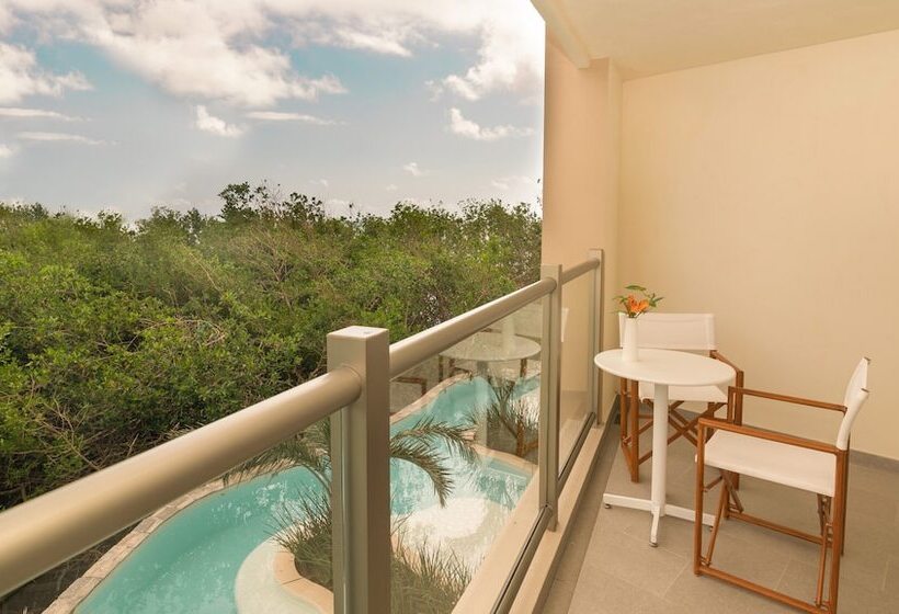 סוויטת ג'וניור, Dreams Natura Resort & Spa All Inclusive