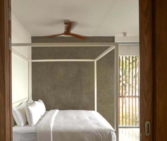 프레지덴셜 스위트, Harding Boutique