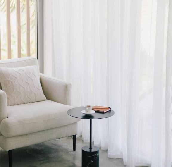 프레지덴셜 스위트, Harding Boutique